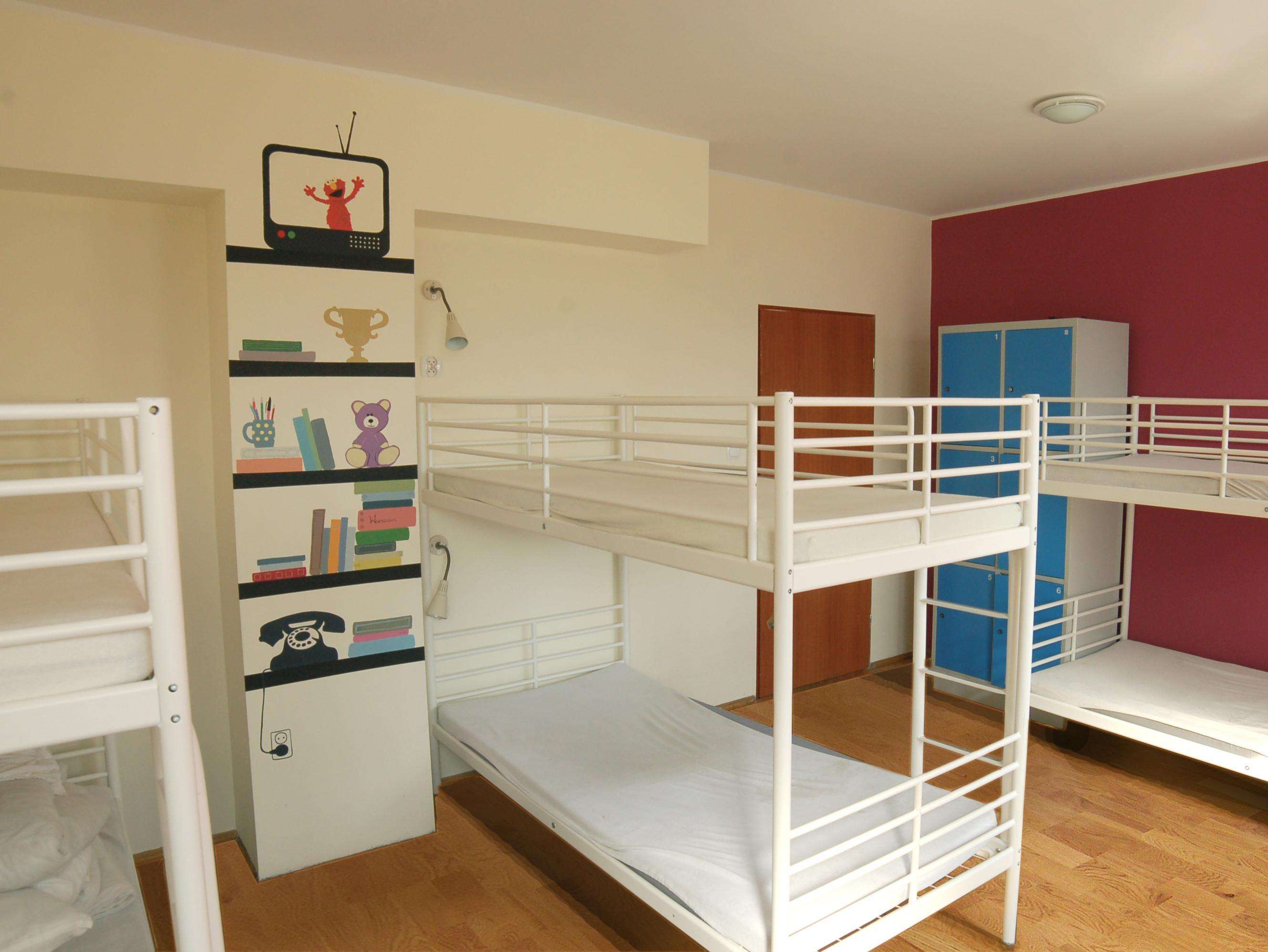 企业员工宿舍双层铁床案例