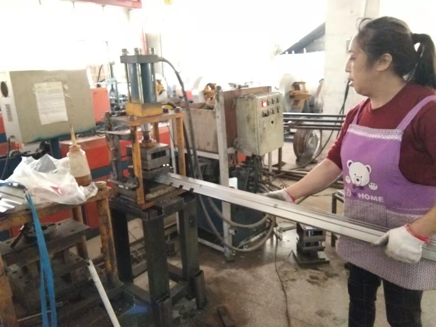 公寓床制作工艺流程是怎样的？